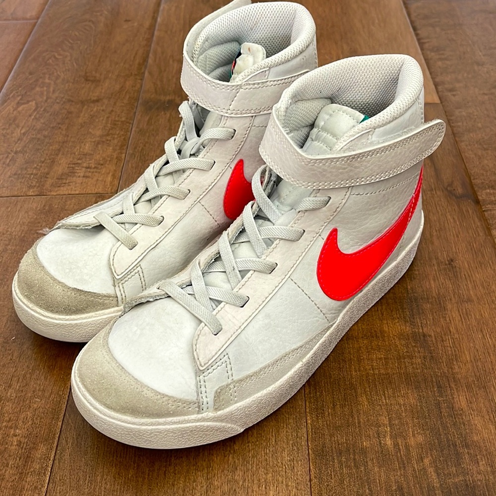 Nike blazer mid ‘77